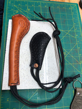Load image into Gallery viewer, Safeguard: Pocket Hammer (8 In.  Sap) &quot;1800&#39;s Classic Jack Sap&quot; Paracord Handle